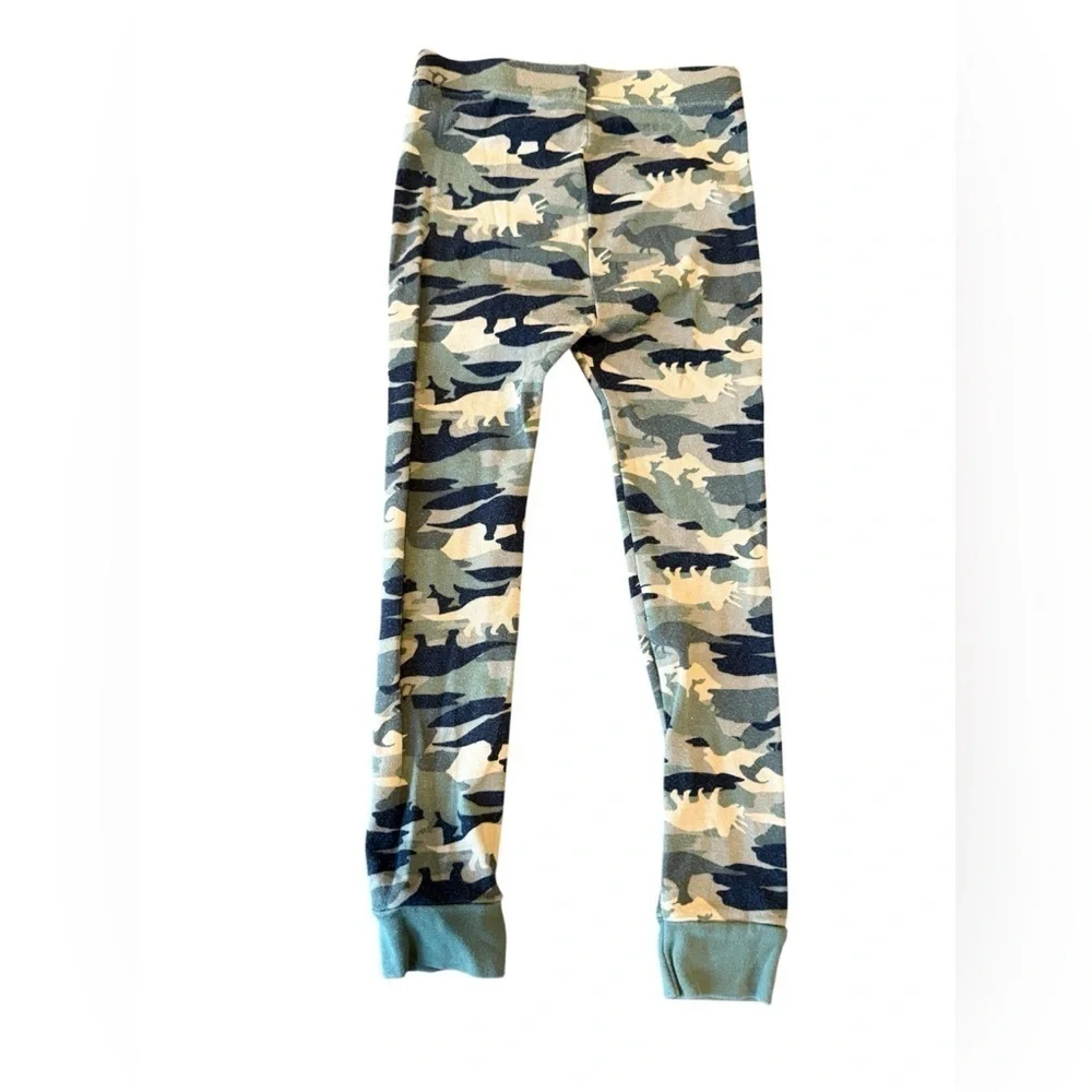 Old Navy Green Camo Kids Pajama Set
